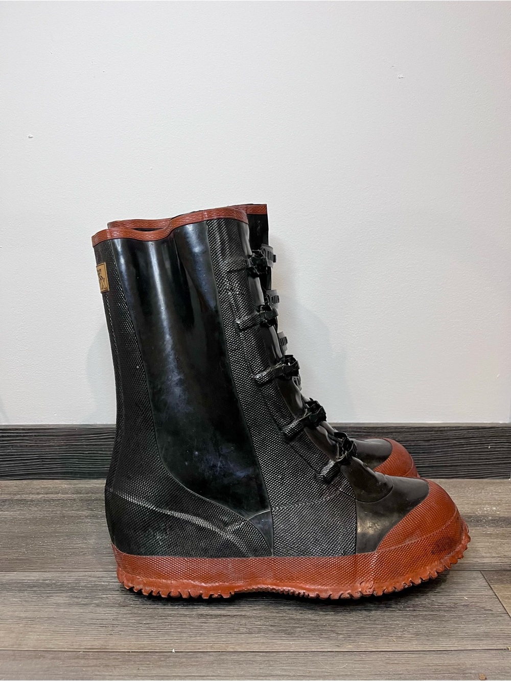 Vintage LYNX Rubber Industrial Work Boots Size 11